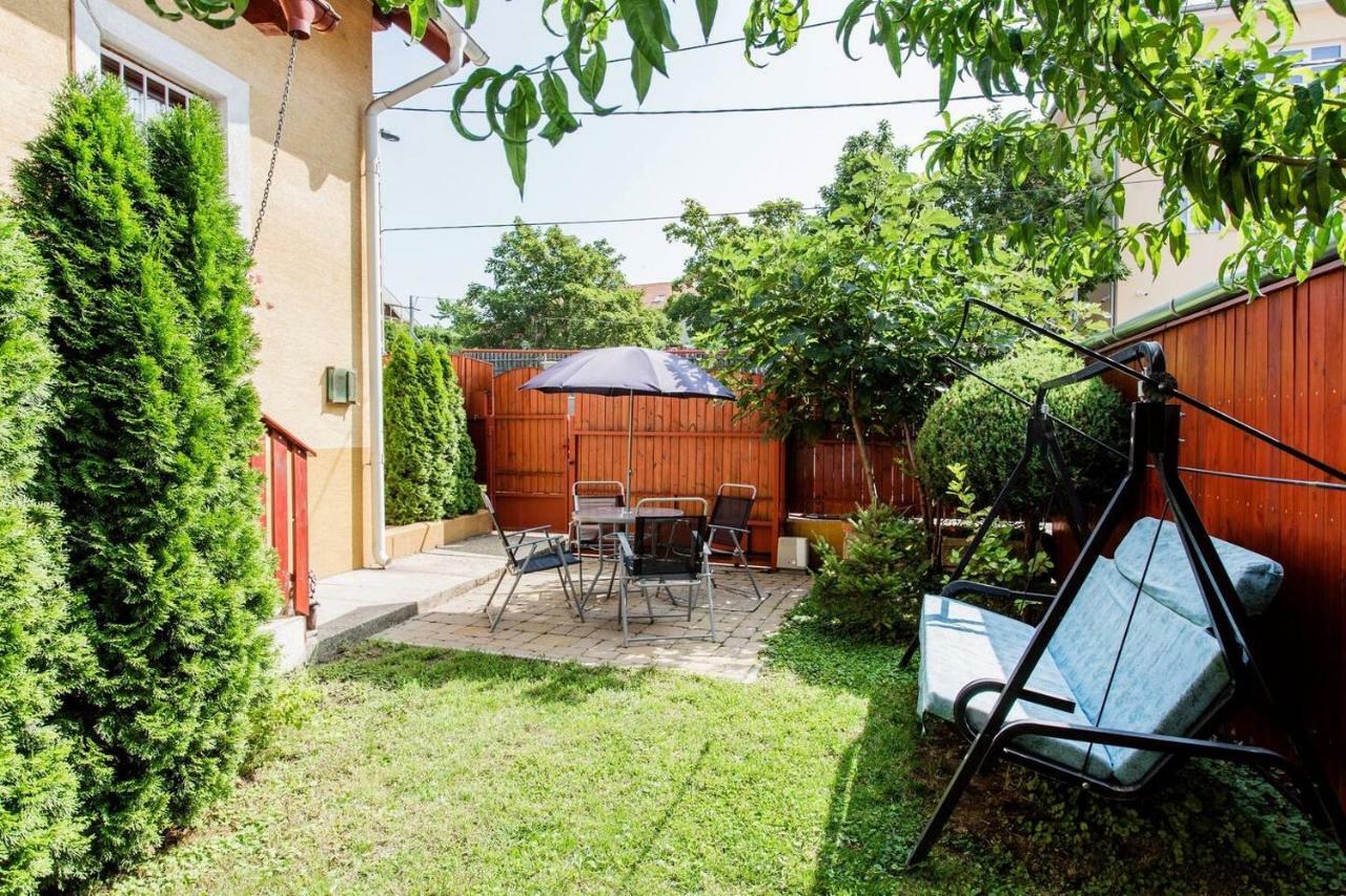 Luca House דירה בודארוס